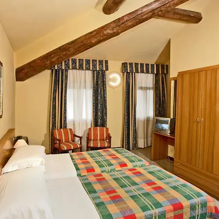 Nazionale 살소마지오레테르메