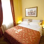 Nazionale Hotel