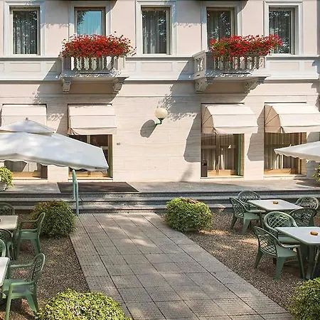 Nazionale Hotel 3*