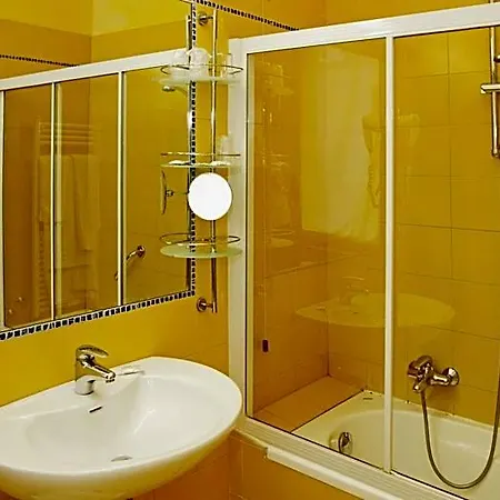 Nazionale Hotell 3*